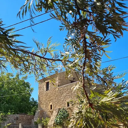 Pyrgos 1869 With Private Pool Gythio