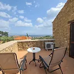 Pyrgos 1869 With Private Pool Casa vacanze