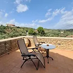 Pyrgos 1869 With Private Pool Gythio