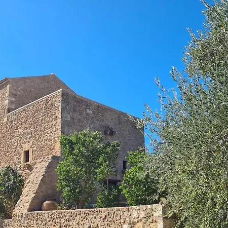 بيت للعطل Pyrgos 1869 With Private Pool