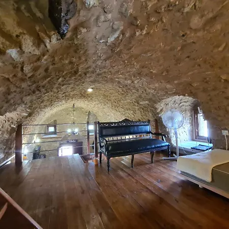Dom wakacyjny Pyrgos 1869 With Private Pool