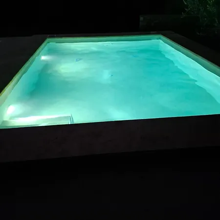 Pyrgos 1869 With Private Pool * غيتيو