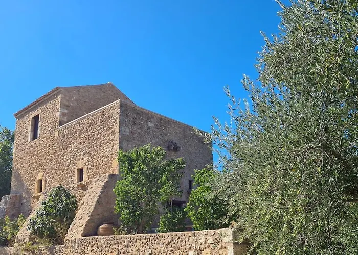 Casa de Férias Pyrgos 1869 With Private Pool