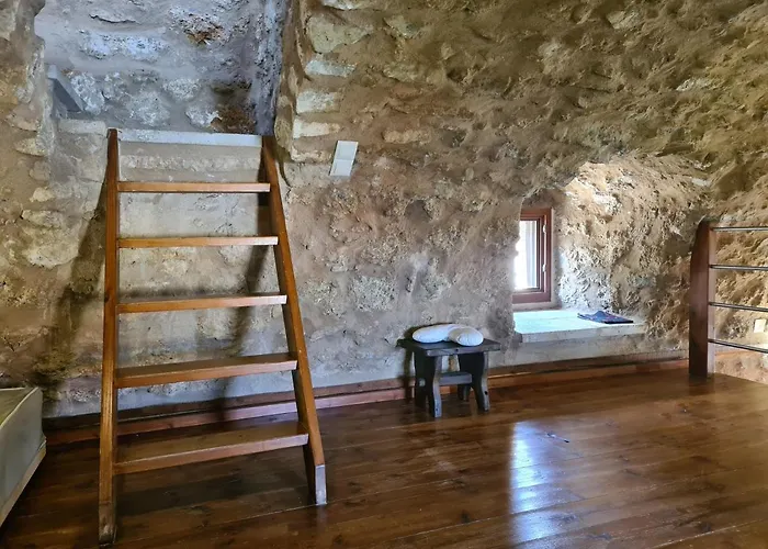 Pyrgos 1869 With Private Pool